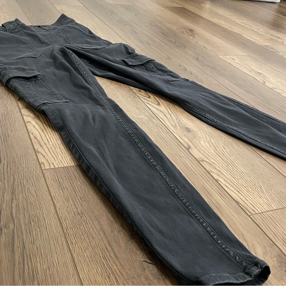 Spanx Stretch Twill‎ Cargo Ankle Pants